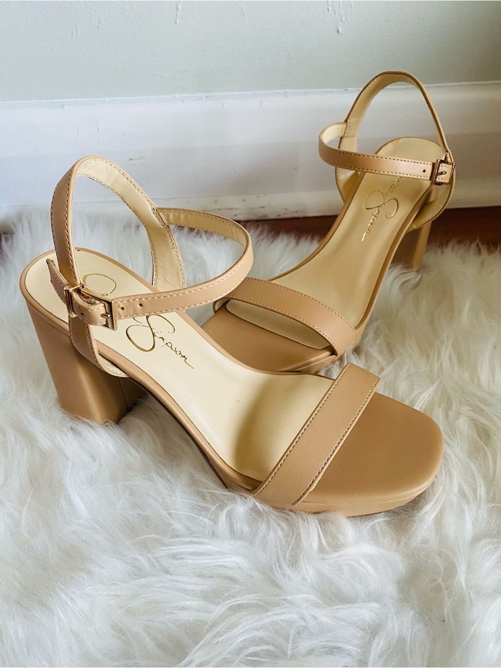 🛍️Jessica Simpson Nude Platform Block Heel Sandal. Never Worn
